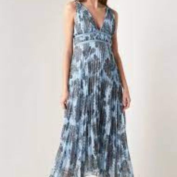 Sandro Dresses & Skirts - SANDRO BREATHE maxi dress